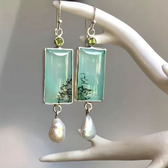 Jewelry - 🔅🆕🔅 Elegant Chic Classy Silver Plated Opal Pearl Dangle Earrings✨